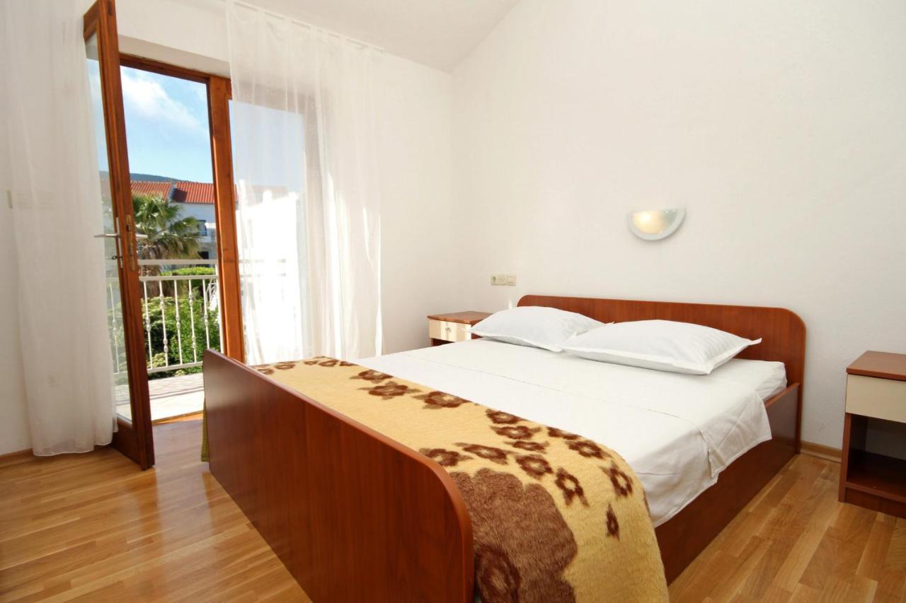 Apartments With A Parking Space Jelsa, Hvar - 8765 젤사 외부 사진