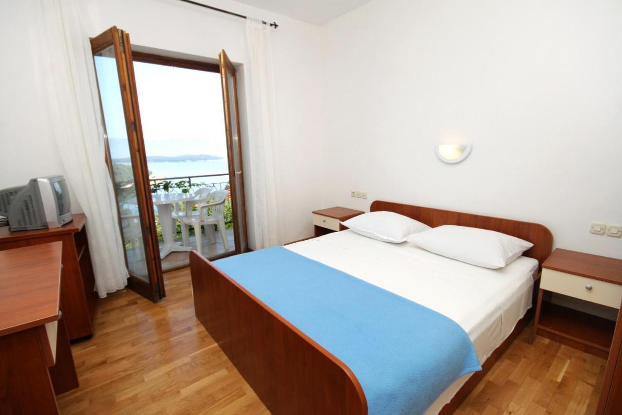 Apartments With A Parking Space Jelsa, Hvar - 8765 젤사 외부 사진